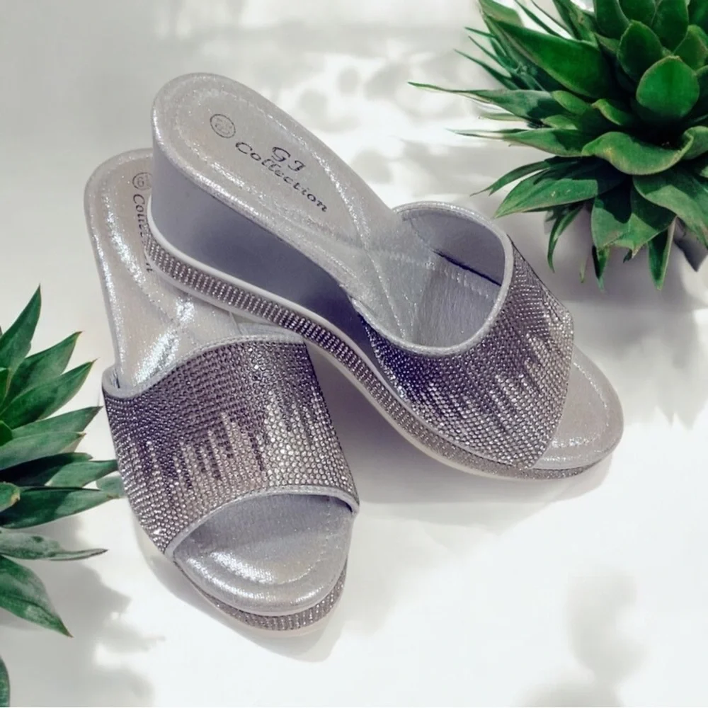GJ Collection Silver Rhinestone Wedge Sandals Size 6.5 NWOT